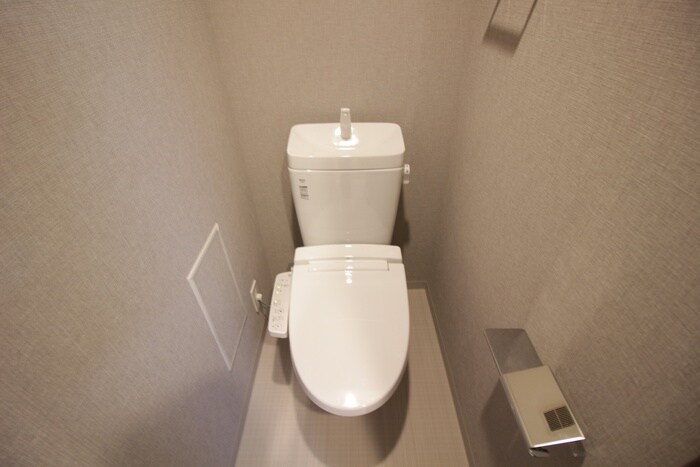 物件内観写真12　(トイレ)