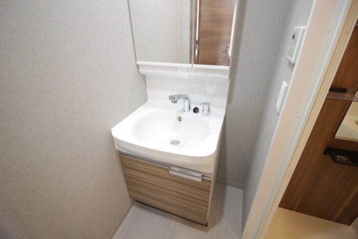 物件内観写真13　(洗面)