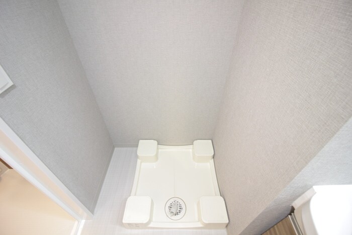 物件内観写真13　(洗濯機置場)