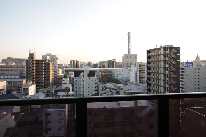 物件内観写真18　(室内からの展望)