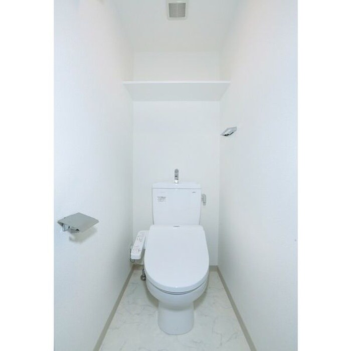 物件内観写真11　(トイレ)