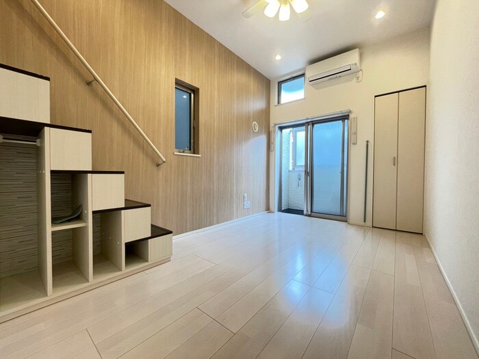 物件内観写真8　(居室)