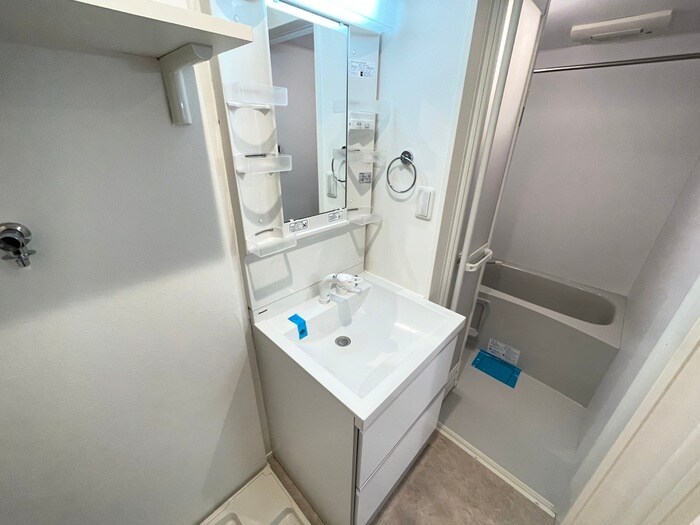 物件内観写真16　(洗面)