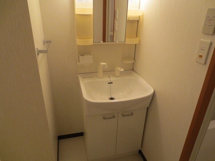 物件内観写真12　(洗面)