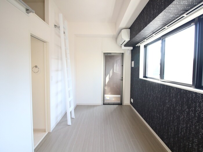 物件内観写真10　(居室)