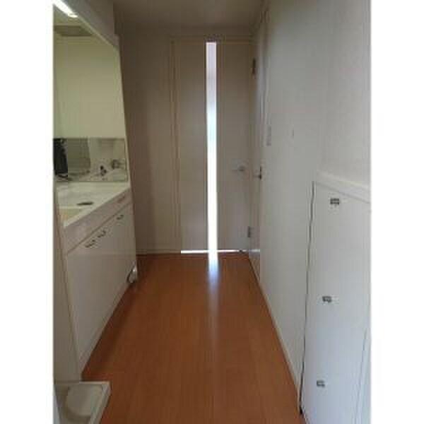 物件内観写真9　(内観写真)