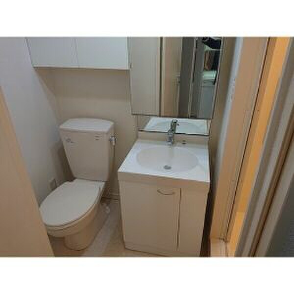 物件内観写真11　(洗面)