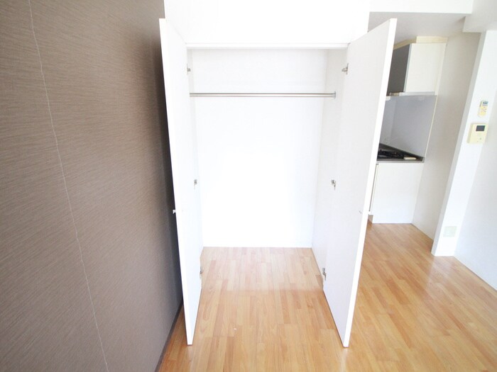 物件内観写真11　(収納)