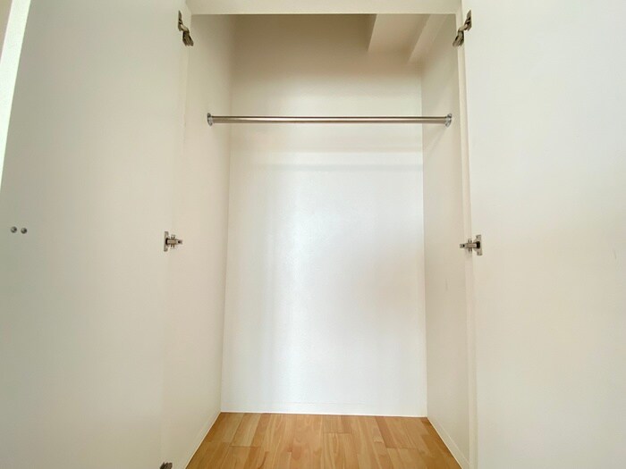 物件内観写真11　(収納)