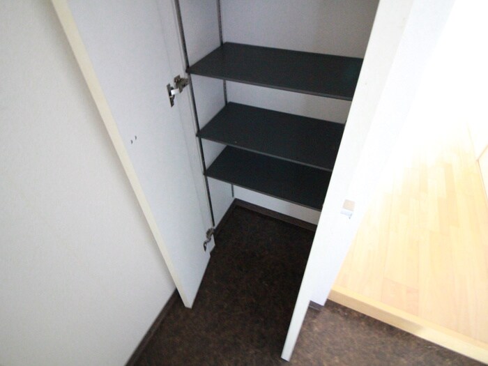 物件内観写真19　(靴箱)