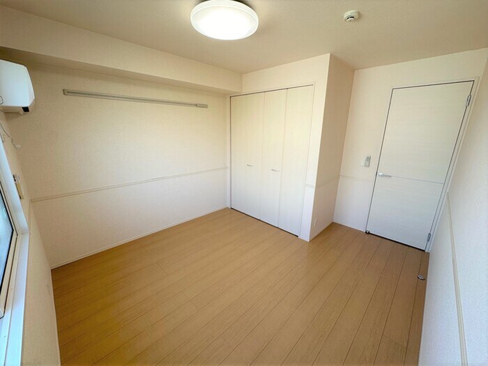 物件内観写真19　(居室)