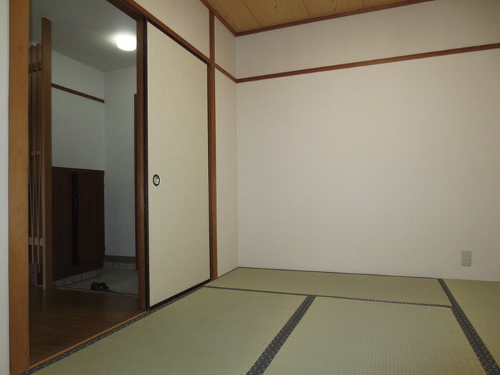 物件内観写真15　(居室)