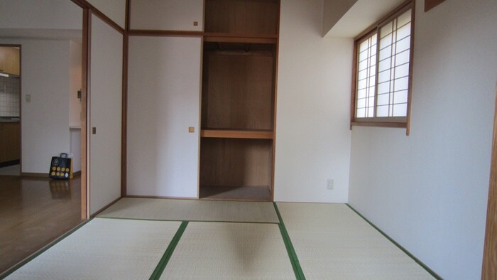 物件内観写真16　(居室)