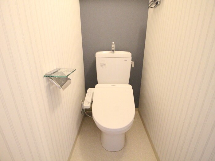 物件内観写真11　(トイレ)