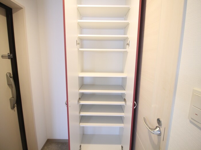 物件内観写真21　(靴箱)