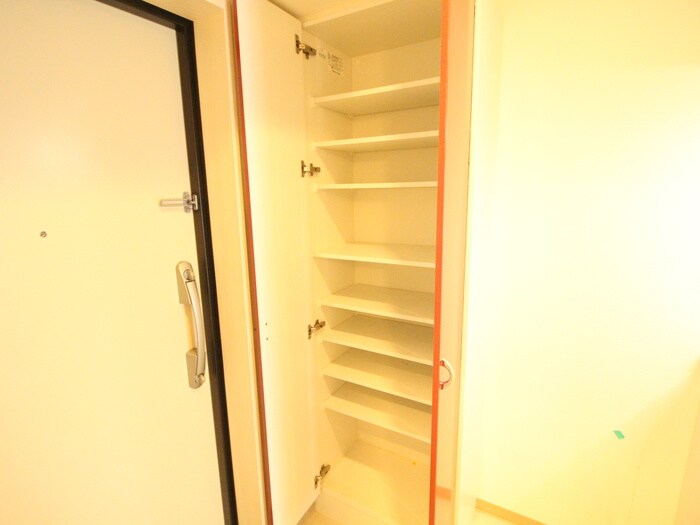 物件内観写真21　(靴箱)