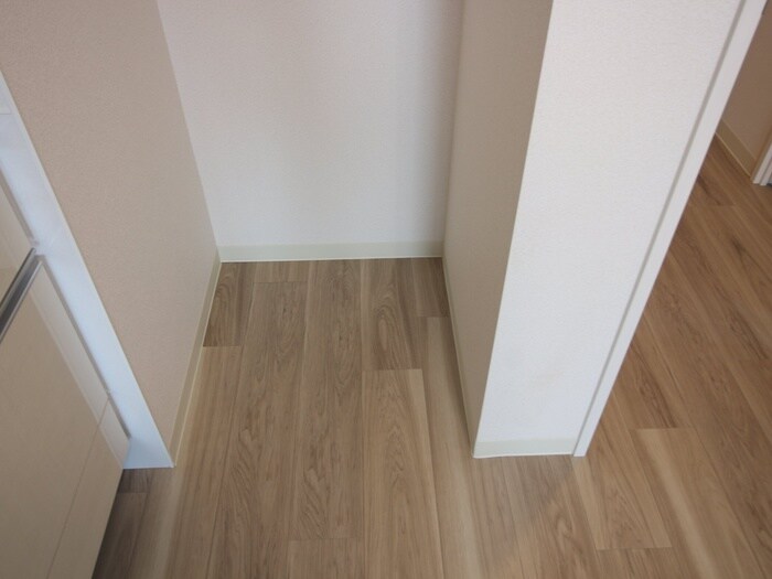 物件内観写真16　(内観写真)