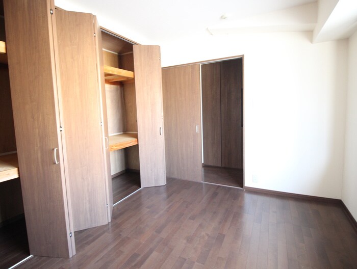 物件内観写真13　(居室)