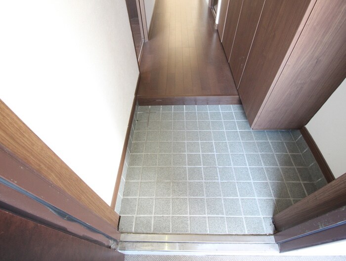 物件内観写真17　(玄関)