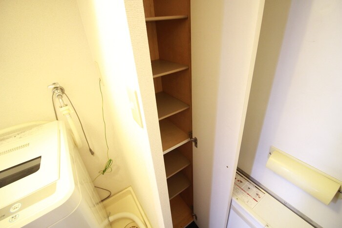 物件内観写真12　(靴箱)