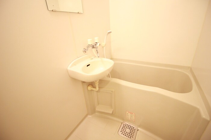 物件内観写真13　(バス／シャワールーム等)