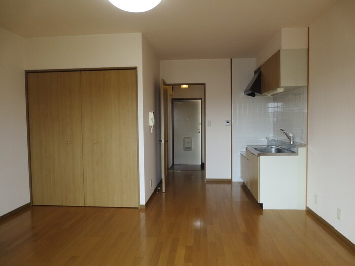 物件内観写真8　(内観写真)