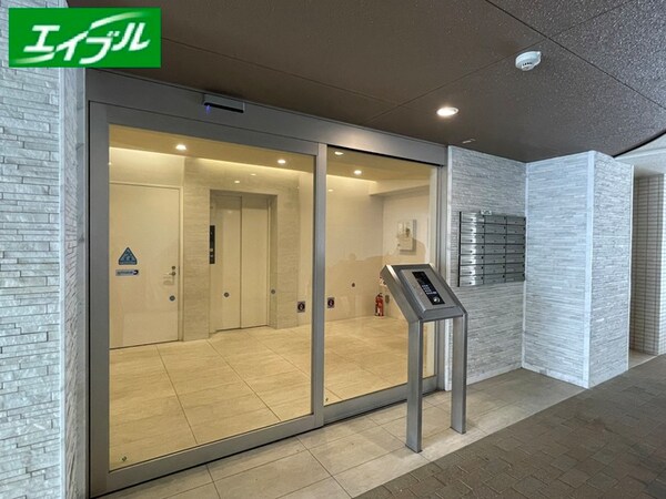 エントランス部分