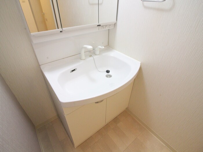 物件内観写真12　(洗面)