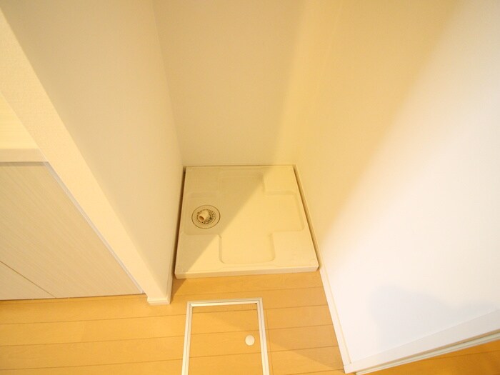 物件内観写真22　(洗濯機置場)