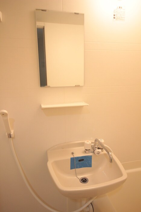 物件内観写真9　(洗面)