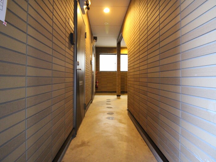 物件外観写真6　(外観写真)