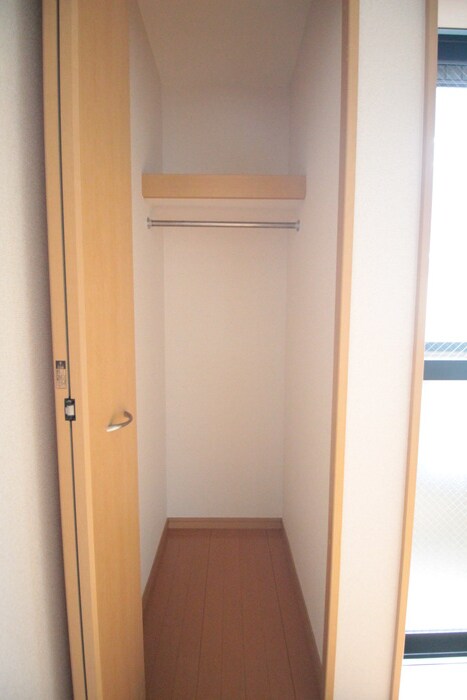 物件内観写真14　(収納)