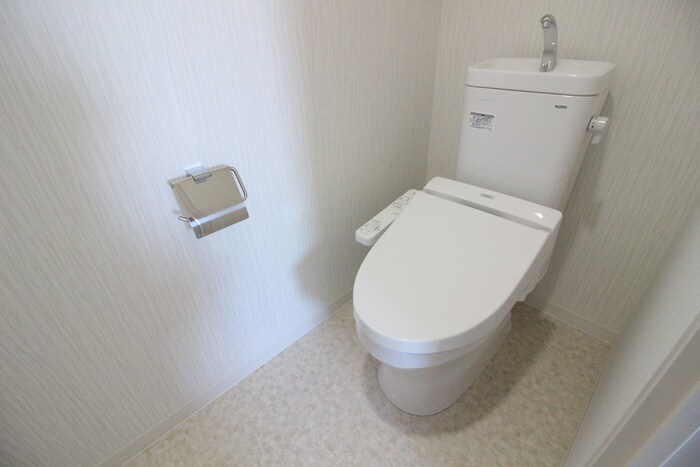 物件内観写真12　(トイレ)