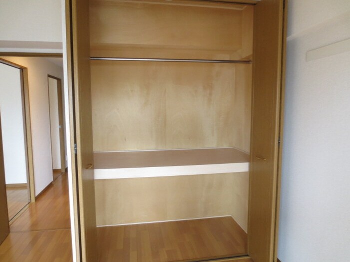 物件内観写真11　(収納)