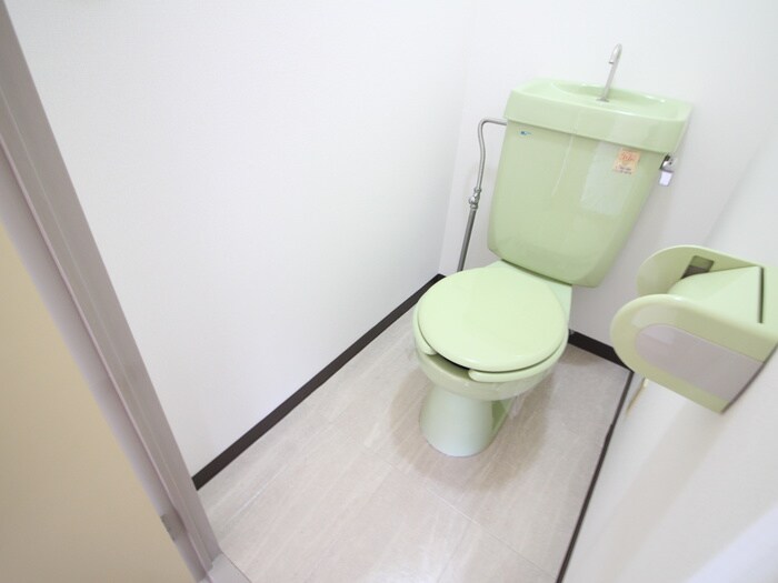 物件内観写真13　(トイレ)