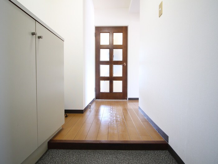 物件内観写真17　(廊下)