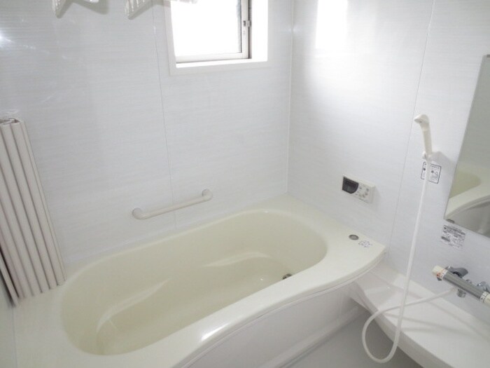 物件内観写真9　(バス／シャワールーム等)