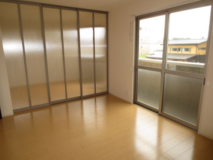 物件内観写真11　(居室)