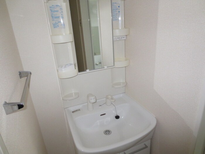 物件内観写真15　(洗面)