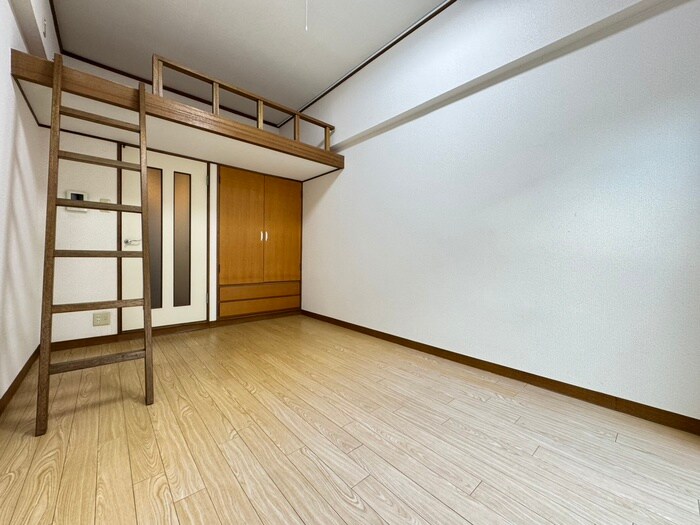 物件内観写真7　(居室)