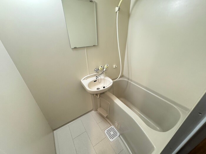 物件内観写真10　(バス／シャワールーム等)