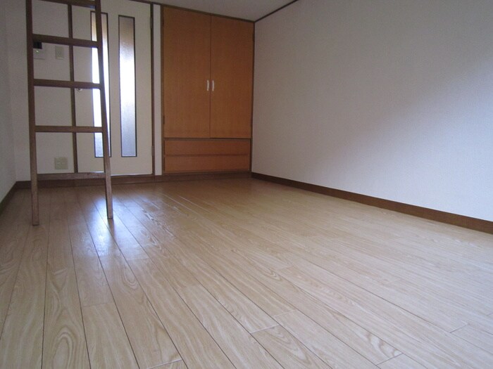 物件内観写真15　(居室)