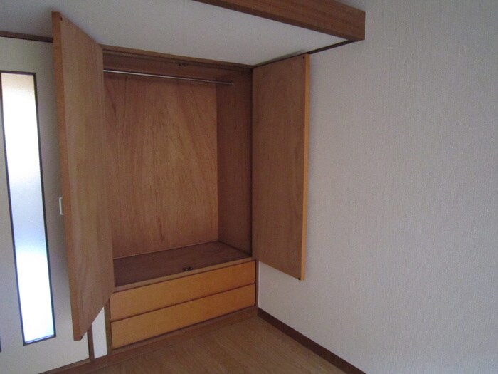 物件内観写真21　(収納)