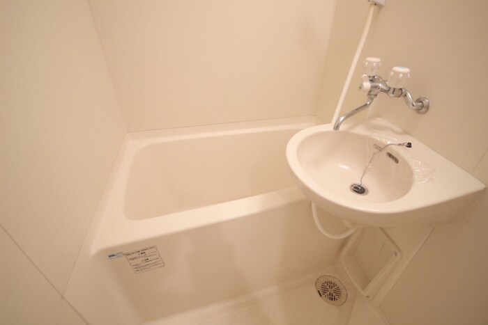 物件内観写真10　(バス／シャワールーム等)