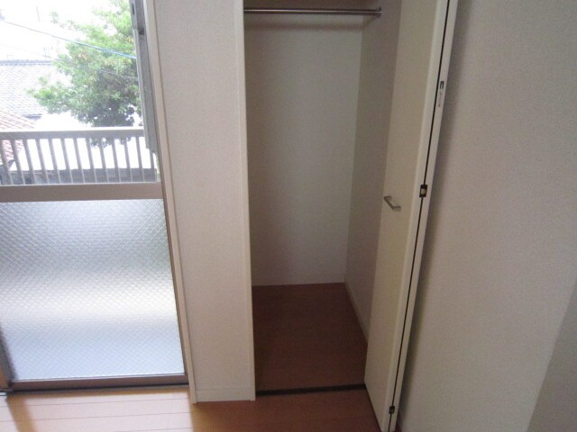 物件内観写真13　(収納)