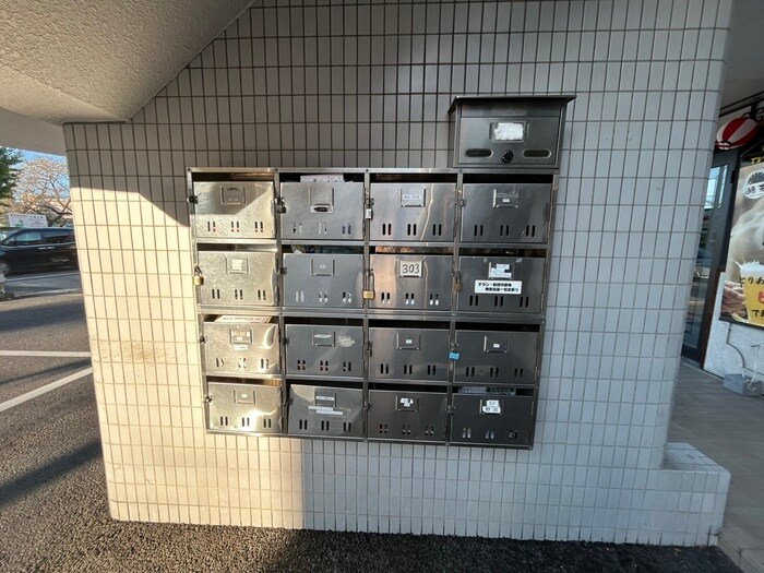 物件外観写真6　(建物設備)