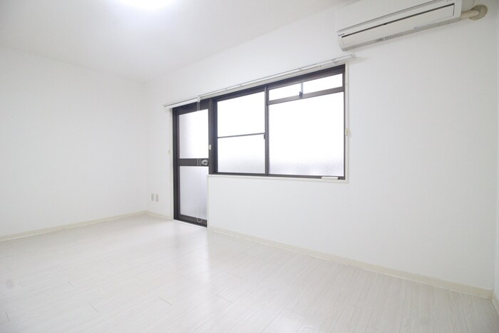 物件内観写真17　(居室)