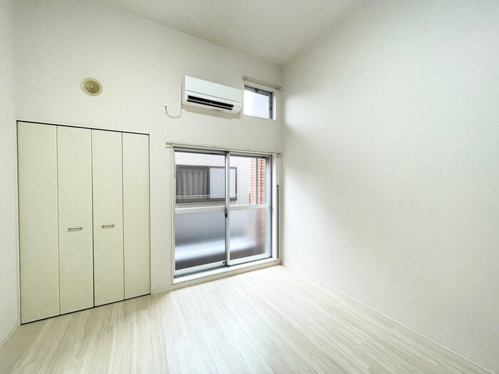 物件内観写真6　(居室)