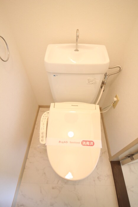 物件内観写真11　(トイレ)