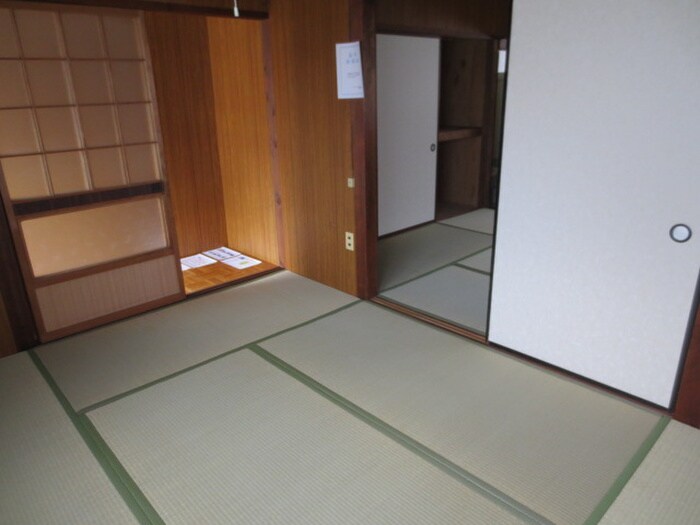 物件内観写真7　(居室)